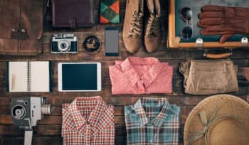 Men’s Holiday Gifts: Best 15 Gift Sets Ideas For Men Men’s Holiday Gifts: Best 15 Gift Sets Ideas For Men