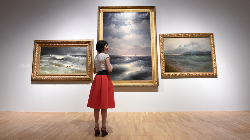 Лучшие подарки для культурой коллеги