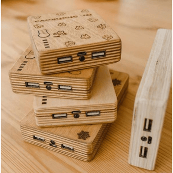 Wood Bank на 10.000 mAh Wood Bank на 10.000 mAh