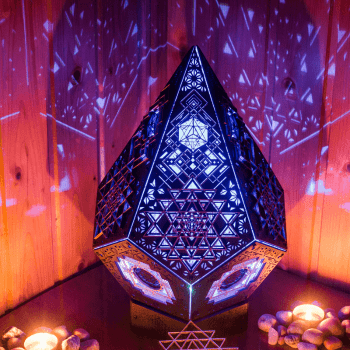 Интерьерный светильник "Crystal Yantra" Интерьерный светильник "Crystal Yantra"