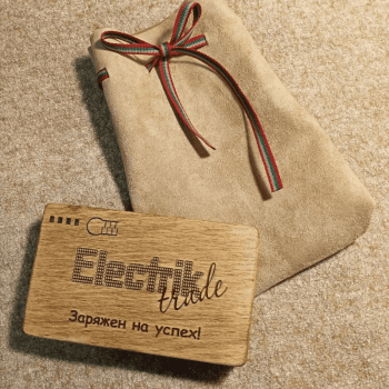 Деревянный PowerBank с эксклюзивной гравировкой Деревянный PowerBank с эксклюзивной гравировкой