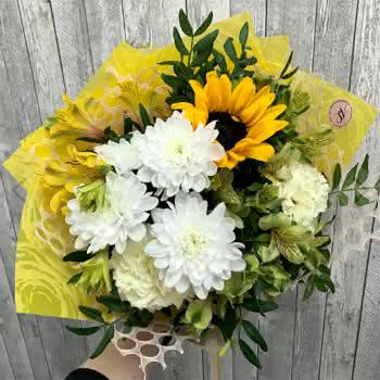 букет с хризантемами