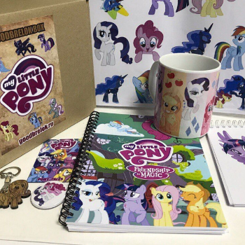 Коробка с подарками "My little pony" Коробка с подарками "My little pony"
